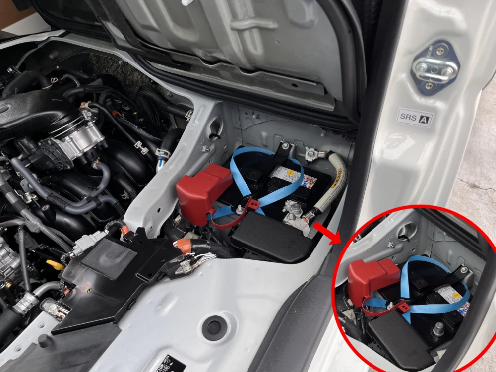 ハイエースにアルパイン ビックDA DAF9Zを取り付け