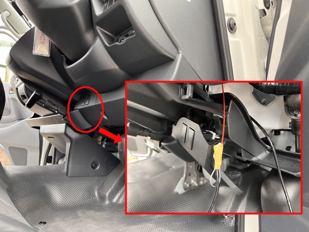 ハイエースにアルパイン ビックDA DAF9Zを取り付け